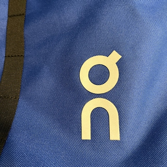 Convertible backpack onCloud - Picture 3 of 9